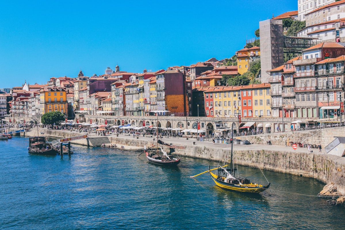 Vista di una città in Italia